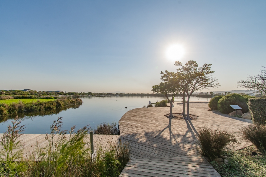 2 Bedroom Property for Sale in Somerset Lakes Western Cape